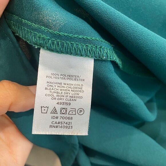 š3/25āLOFTāGreenāLongĀ SleevesāBlouse - Picture 7 of 7